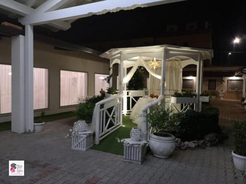 Hotel Leon - Ristorante Al Cavallino Rosso - image 10