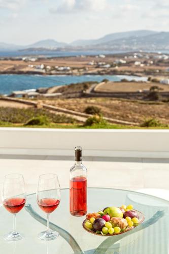 On The Rocks Antiparos - Tap to explore photos