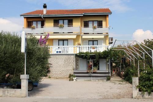  Rooms & Apartment Marina in Zablaće