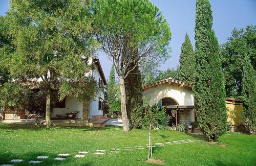  San Miniato Basso Villa Sleeps 3 Pool Air Con WiFi, Pension in San Miniato Basso bei San Miniato Basso