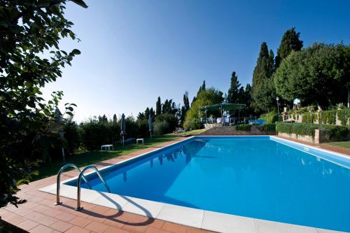  Montaperti Villa Sleeps 20 Pool Air Con WiFi, Pension in Montaperti