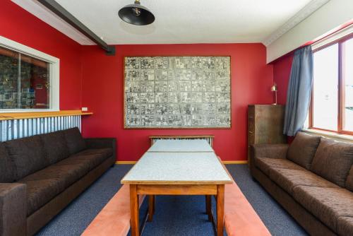 The Rotten Apple Backpackers in Hastings