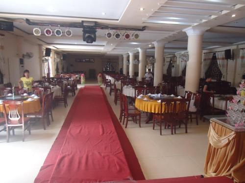 Huerailwayhotel