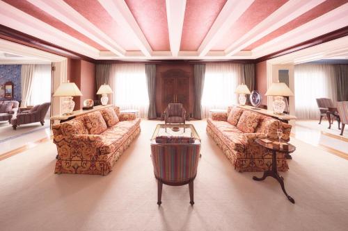 Presidential Suite