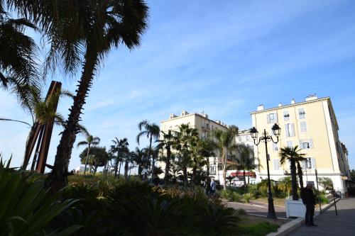 Jade Duplex - No Better Location In Nice, Nice (photo 6)