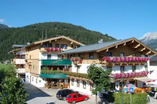 Hotel Edelweiss in Hochfilzen, Österreich