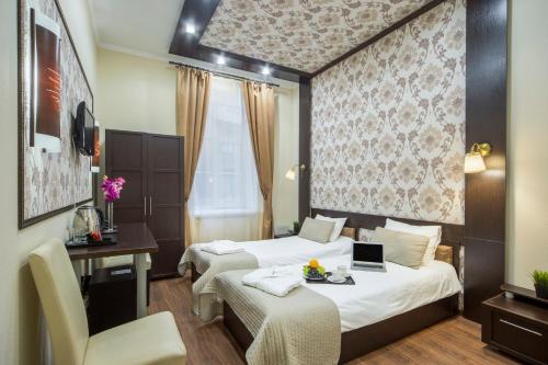 Hotel Graf Tolstoy - image 2
