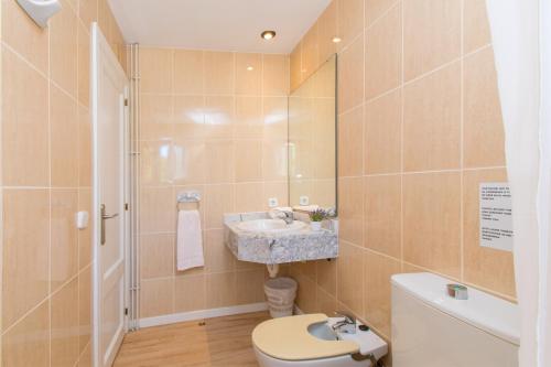 Apartamentos VIDALBA G - image 5