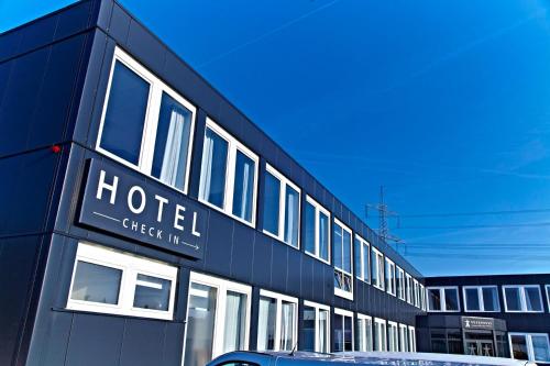Road House Hotel 2