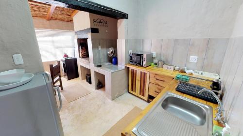 Konyha, Swartberg Pass Cottages - Kobus Se Gat in Matjiesrivier