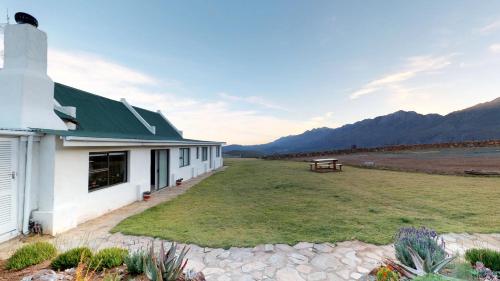 Swartberg Pass Cottages