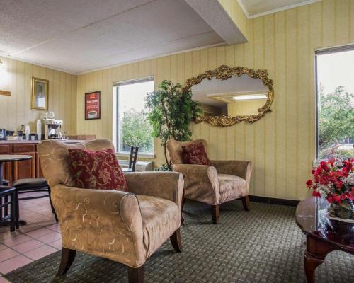 Econo Lodge Inn & Suites Lugoff