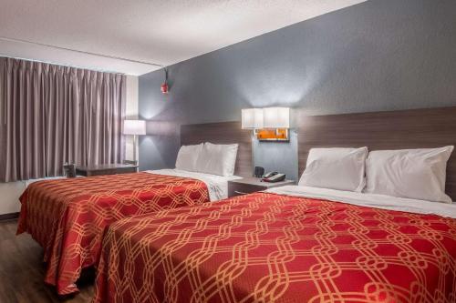 Econo Lodge East Ridge - Chattanooga - image 9