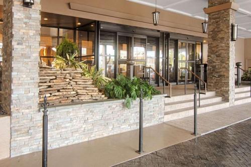 Copeland Tower Suites An Ascend Hotel Collection Member – Metairie, LA