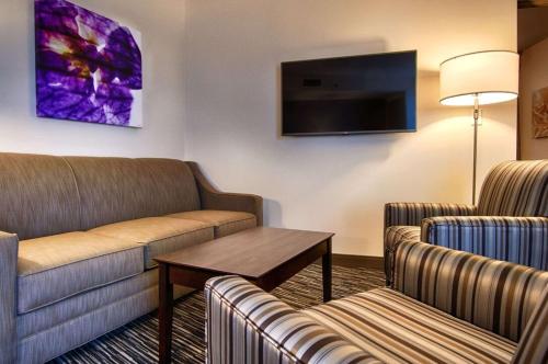 Copeland Tower Suites An Ascend Hotel Collection Member – Metairie, LA
