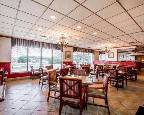 Clarion Inn & Suites Dothan South