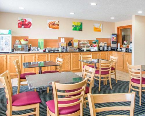 Quality Inn Ottawa near Starved Rock State Park - main image