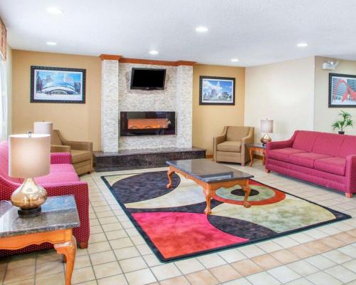 Quality Inn Ottawa near Starved Rock State Park