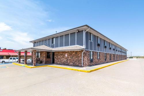 Rodeway Inn Limon In Co - 