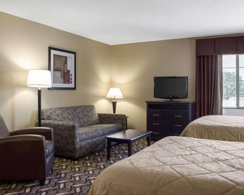 MainStay Suites Bismarck