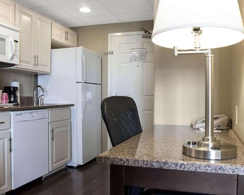 MainStay Suites Bismarck