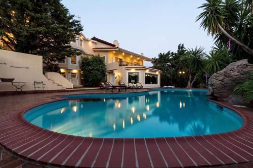  Lagonissi Luxury Villa in Lagonisi