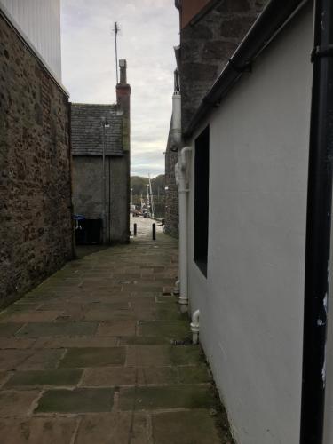 Dunnottar Cottage