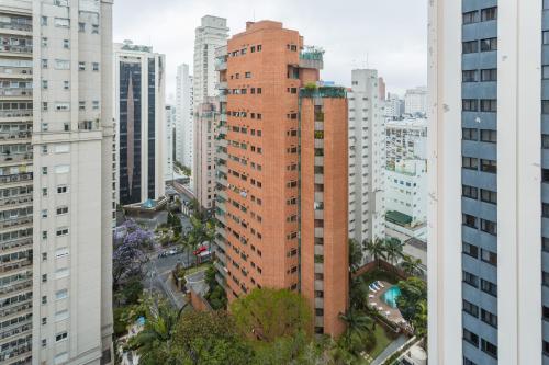 BHomy Century, San Paolo