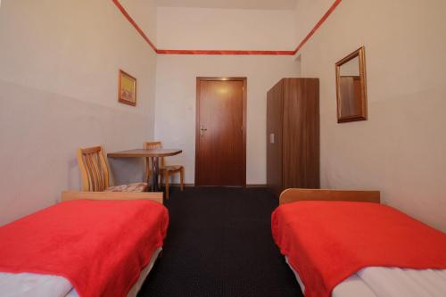 Red Carpet Hostel