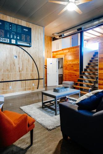 The Nelson Inn in Sheridan