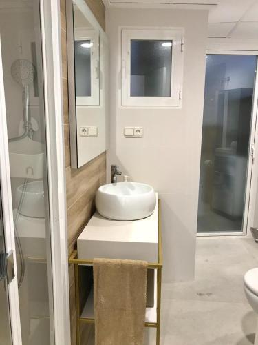 Apartamento Joseph , luminoso, bonito y muy céntrico, Valencie (fotografie 8)