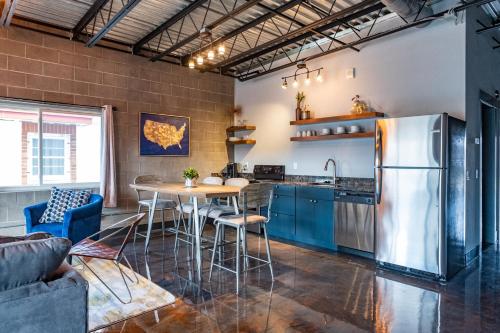 The Nelson Inn in Sheridan