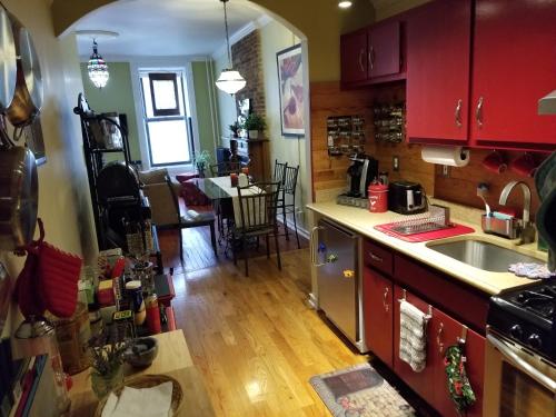 Spacious Fully Furnished Harlem Apartment Near Morningside Park in New York, USA