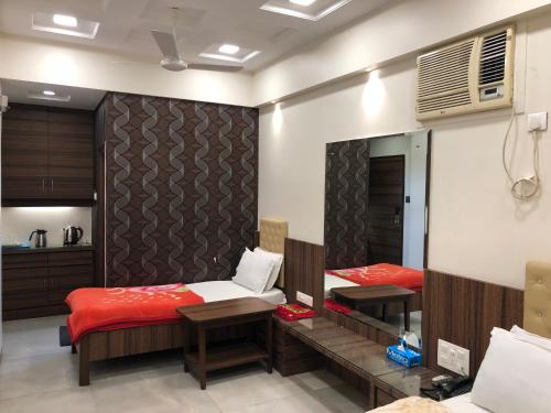 Hotel Antique - Colaba near Colaba