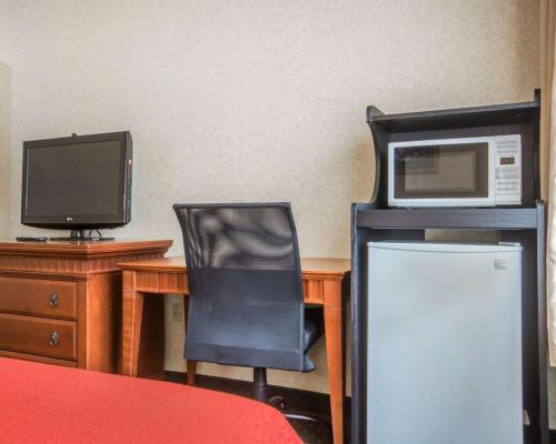 Econo Lodge Glens Falls - Lake George