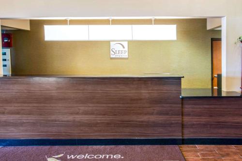 Photo - Sleep Inn & Suites Oregon - Toledo