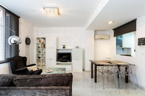 LR2 Private Terrace & Parking Right in the city Center, Sevilla (Foto 9)