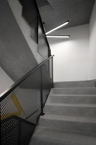 Lemon Plaza Hotel - image 12