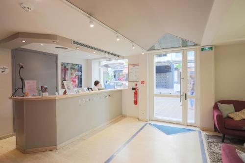 Hôtel de la Fontaine - image 11