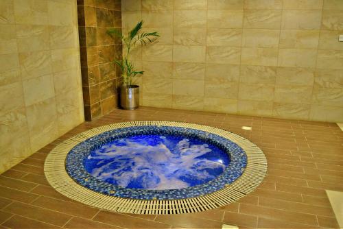 Pool, Centaurus Hotel Suites in Islamabad