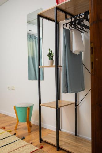 Colorful Apartment Near the Beach - image 12