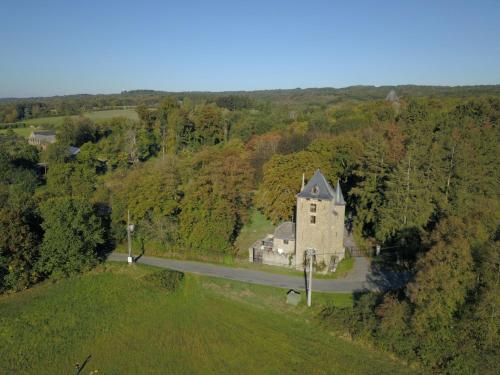 La Tour de Serinchamps