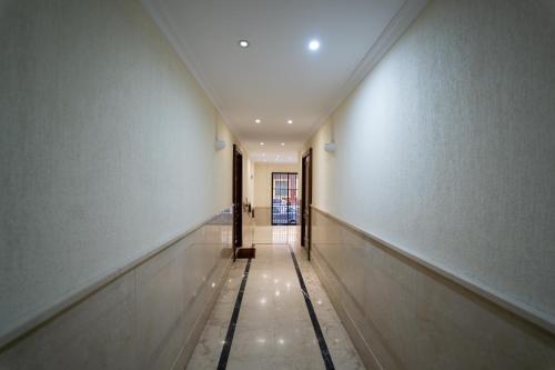 Larra Nervión Subway Tranvía, Sevilla (Foto 6)