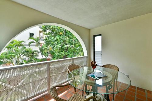 coconut-court-beach-hotel