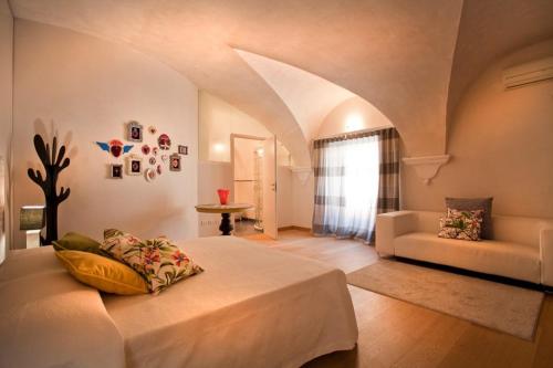 Anfite Luxury Apartment Affresco San Silvestro - image 6