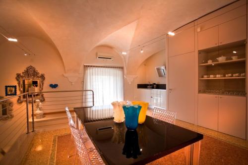 Anfite Luxury Apartment Affresco San Silvestro - image 10