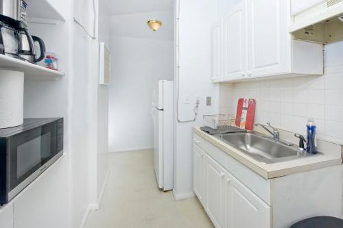 Yorkville Corporate Suites - image 4