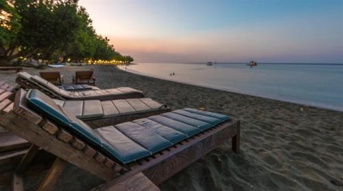 Beach, Hotel Pondok Sari Beach & SPA Resort in Pemuteran