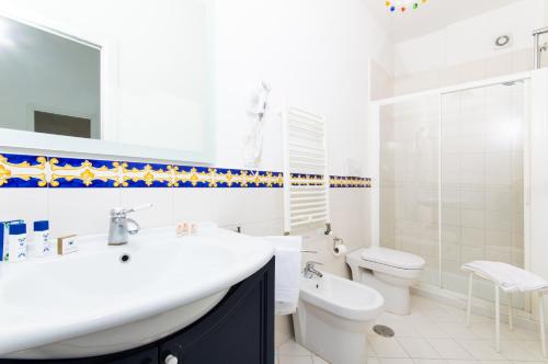 Residence Due Torri Room Type - Studio with Sea View