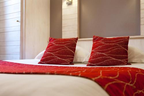 1 double bed